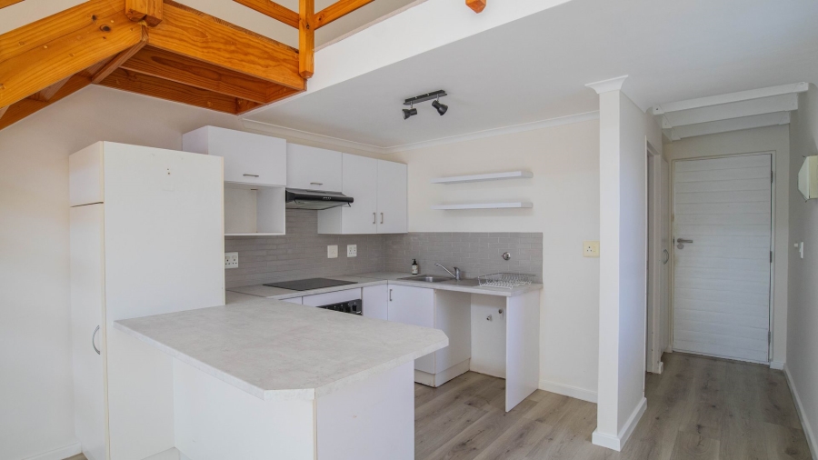 To Let 1 Bedroom Property for Rent in Diep River Western Cape